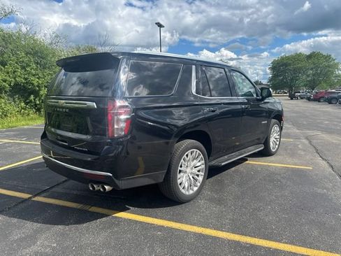 Used 2024 Chevrolet Tahoe Premier AWD/4WD image 5