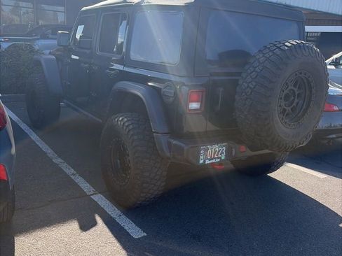 Used 2022 Jeep Wrangler Unlimited Rubicon image 3