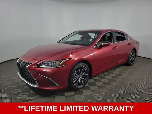Used 2025 Lexus ES 350 w/ Premium Package image 3