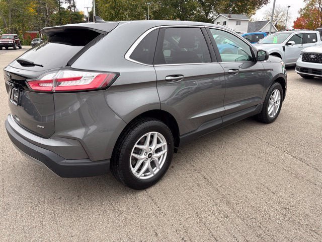 Used 2024 Ford Edge SEL AWD/4WD image 3