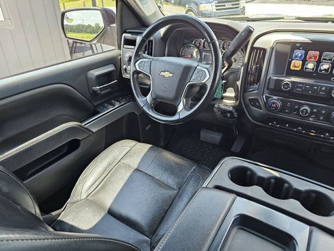 Used 2018 Chevrolet Silverado 1500 LT w/ Texas Edition AWD/4WD image 37