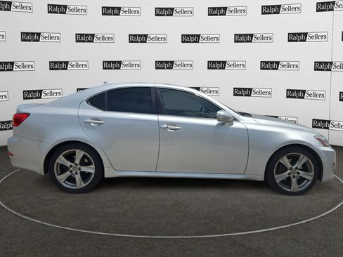 Used 2013 Lexus IS 250 RWD image 7