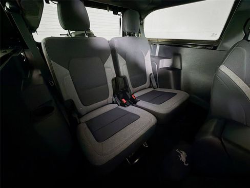 Used 2021 Ford Bronco 2-Door w/ Sasquatch Package AWD/4WD image 27
