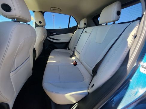 Used 2021 Buick Encore GX Select image 11