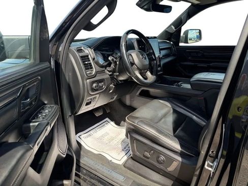 Used 2022 RAM 1500 Limited w/ Body-Colour Bumper Group AWD/4WD image 11