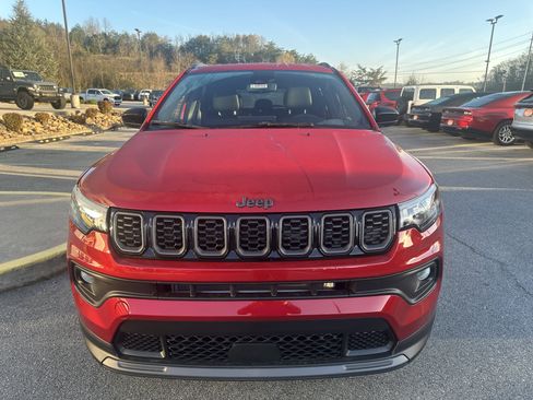 New 2026 Jeep Compass Latitude image 4