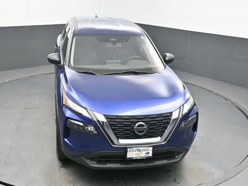 Used 2021 Nissan Rogue S image 31