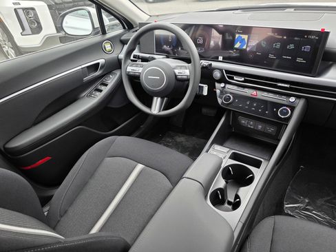 New 2025 Hyundai Sonata SEL image 16