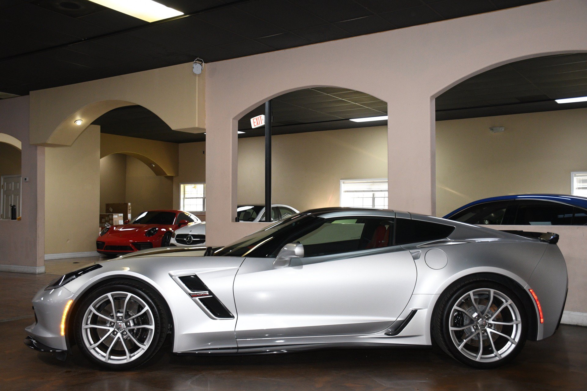 Used 2019 Chevrolet Corvette Grand Sport RWD image 51