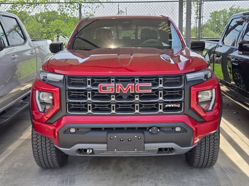 Used 2024 GMC Canyon AT4 w/ AT4 Premium Package AWD/4WD image 2