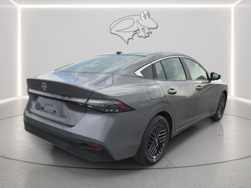 New 2026 Nissan Sentra SV image 5