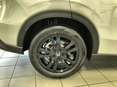 New 2026 Honda HR-V Sport image 6