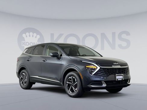 New 2025 Kia Sportage LX image 8
