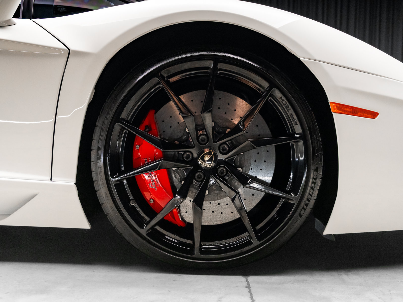 Used 2014 Lamborghini Aventador LP 700-4 AWD/4WD image 32