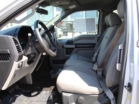 Used 2019 Ford F150 XLT w/ Trailer Tow Package AWD/4WD image 18