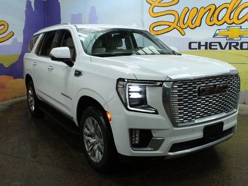 Used 2021 GMC Yukon Denali image 4