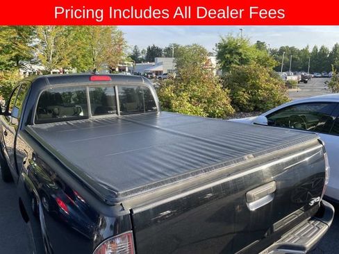 Used 2014 Toyota Tacoma PreRunner w/ SR5 Package RWD image 6