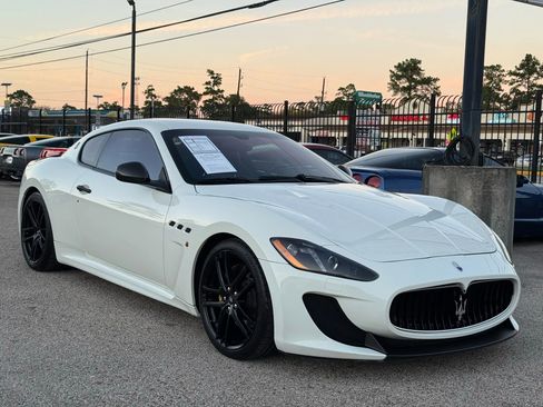 Used 2013 Maserati GranTurismo Sport image 7