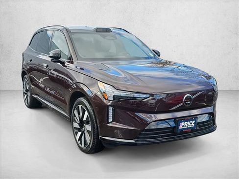 Used 2025 Volvo EX90 Ultra image 3