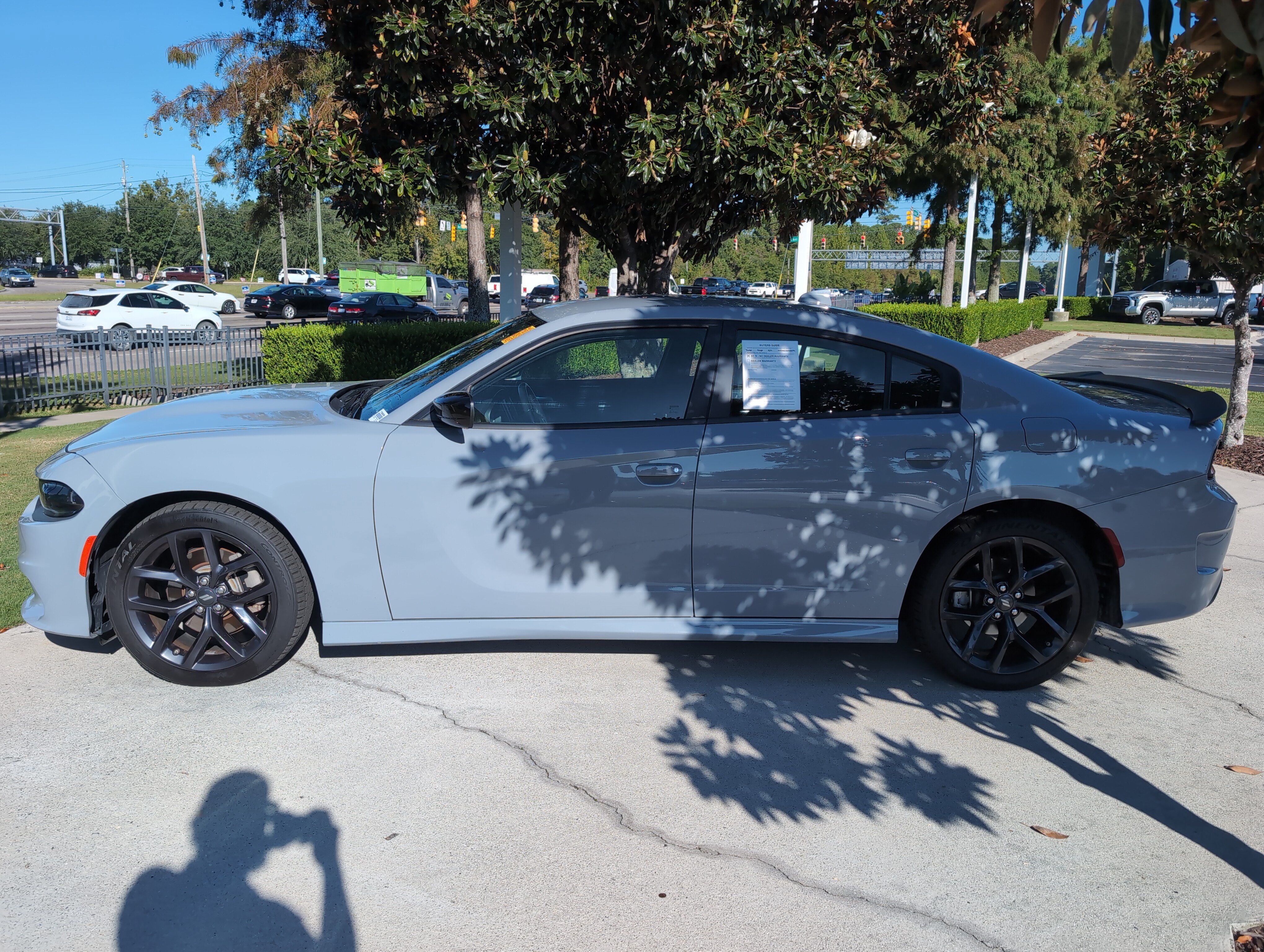 Used 2022 Dodge Charger R/T w/ Blacktop Package RWD image 7