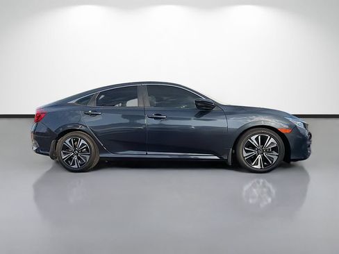 Used 2018 Honda Civic EX-T image 2