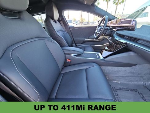 Used 2024 Lucid Air Touring AWD/4WD image 18