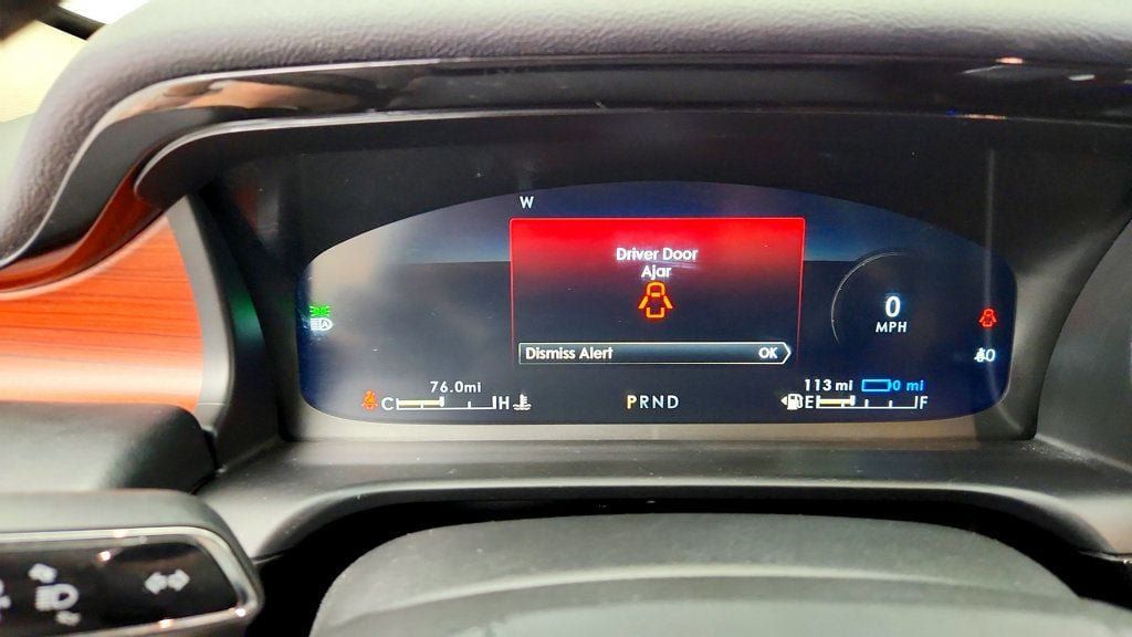 Used 2022 Lincoln Aviator Grand Touring w/ Equipment Group 301A AWD/4WD image 13