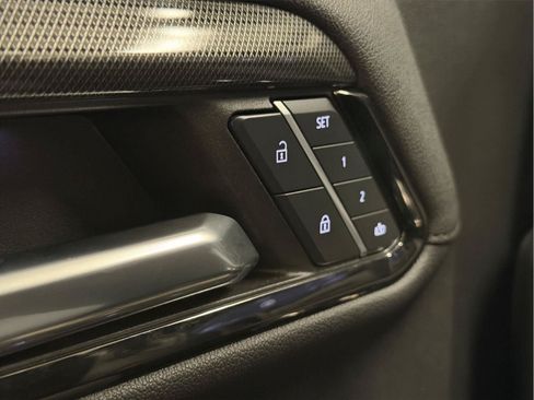 Certified 2024 GMC Sierra 1500 AT4 w/ AT4 Premium Package AWD/4WD image 43