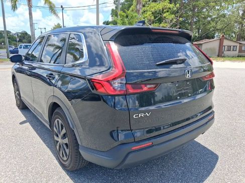 Used 2023 Honda CR-V LX image 7