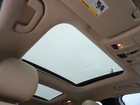 Used 2019 Mercedes-Benz GLA 250 GLA 250 4dr SUV w/ Convenience Package image 28