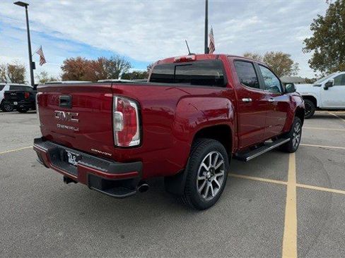Used 2021 GMC Canyon Denali image 10