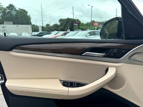 Used 2019 BMW X3 sDrive30i w/ Driving Assistance Package image 9