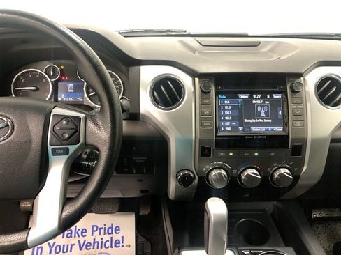 Used 2017 Toyota Tundra SR5 AWD/4WD image 19