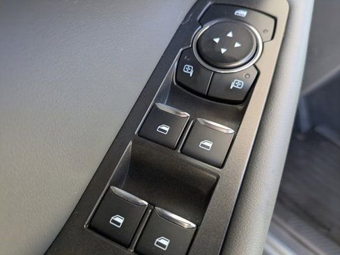 Certified 2025 Ford Explorer Active image 23