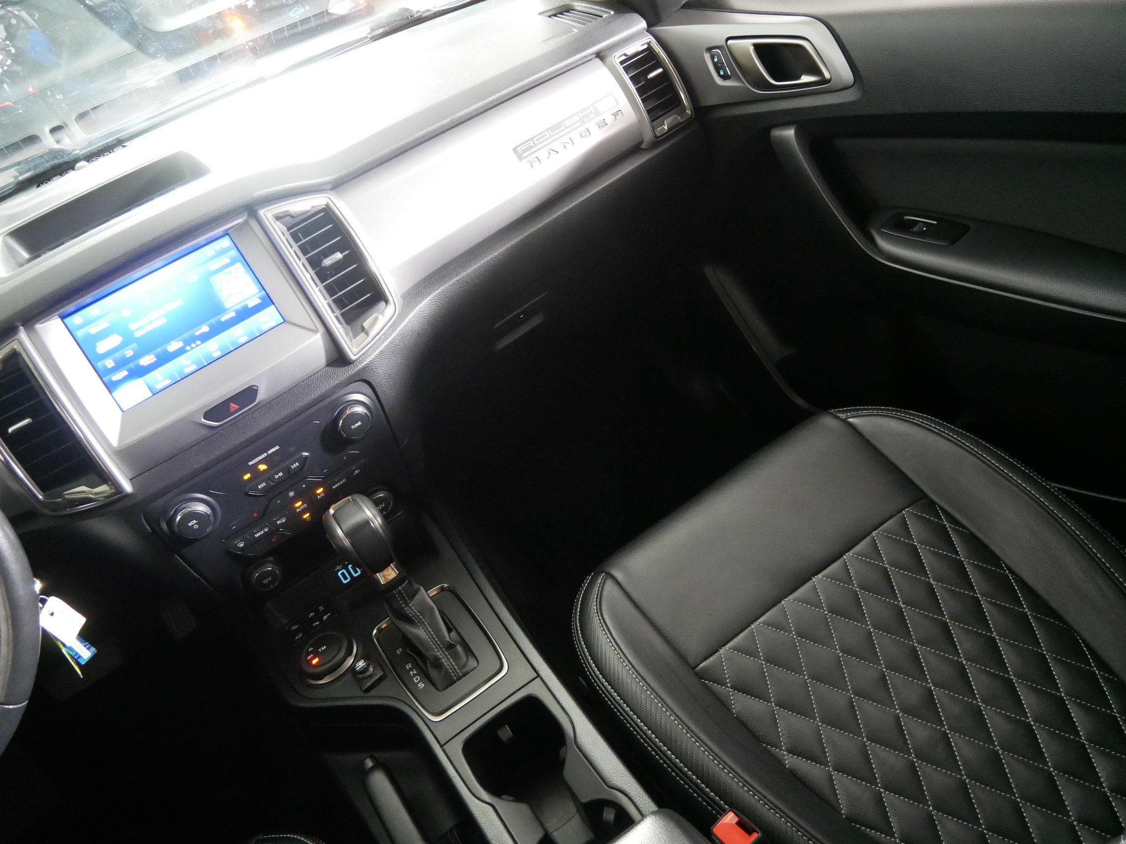 Used 2021 Ford Ranger XLT w/ Equipment Group 302A High AWD/4WD image 11