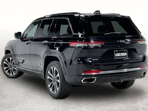 Used 2022 Jeep Grand Cherokee Overland w/ Adv Protech Group III AWD/4WD image 15