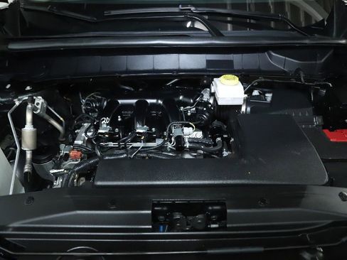 Certified 2025 Nissan Pathfinder SV FWD image 37