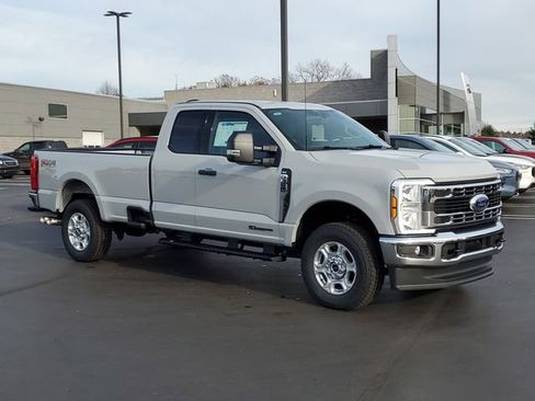 New 2026 Ford F250 XLT AWD/4WD image 2