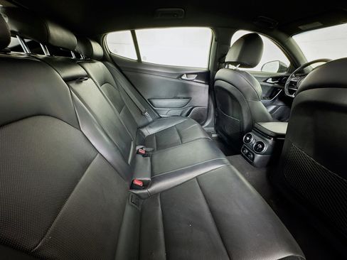 Used 2020 Kia Stinger GT-Line RWD image 26