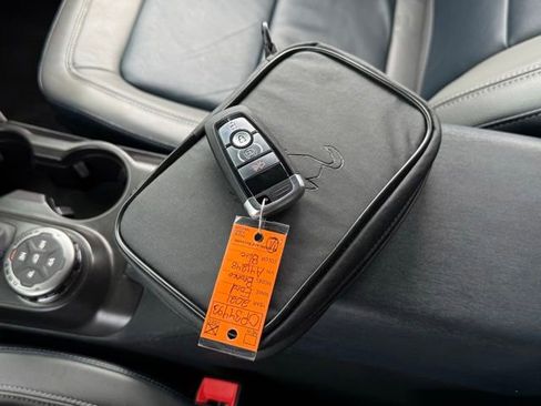 Used 2021 Ford Bronco First Edition AWD/4WD image 6