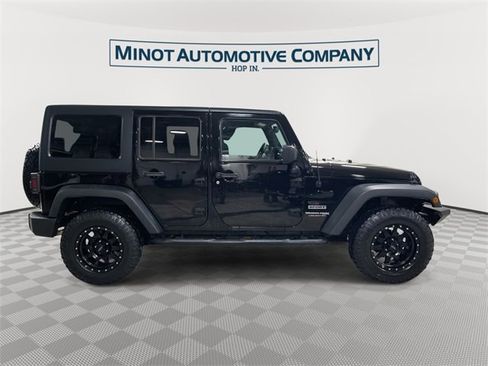 Certified 2018 Jeep Wrangler Unlimited Sport S image 9