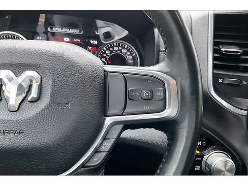 Used 2023 RAM 1500 Laramie AWD/4WD image 19