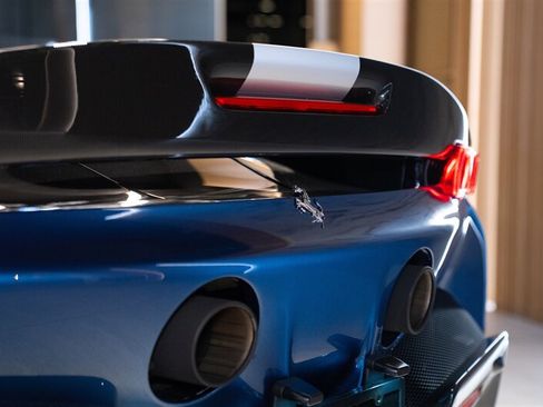Used 2021 Ferrari SF90 Stradale AWD/4WD image 37