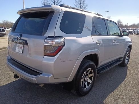 Used 2023 Toyota 4Runner TRD Off-Road Premium image 3