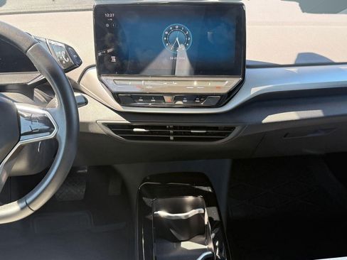 Used 2022 Volkswagen ID.4 Pro S w/ Gradient Package image 23