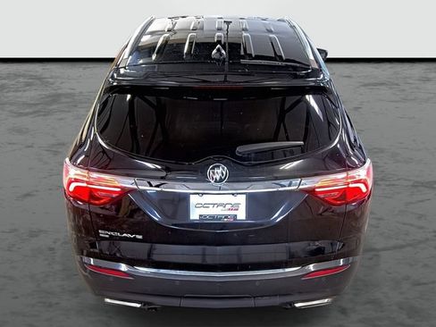 Used 2024 Buick Enclave Premium AWD/4WD image 3