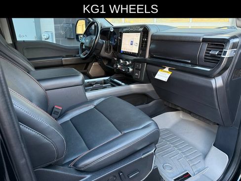 Used 2023 Ford F250 Lariat w/ Chrome Package AWD/4WD image 19