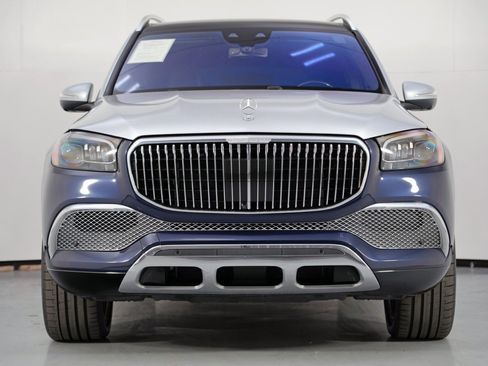 Used 2022 Mercedes-Benz Maybach GLS 600 4MATIC image 7
