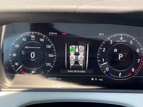 Used 2018 Land Rover Range Rover Velar R-Dynamic SE AWD/4WD image 12