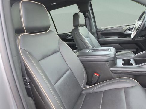 Used 2023 GMC Yukon SLT w/ SLT Premium Package RWD image 34